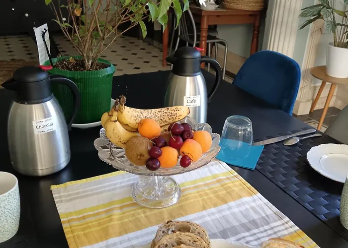 Couette-café Manoir De *